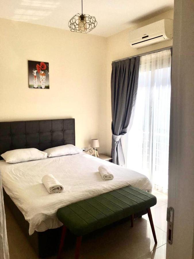 Luxury Two-Bedroom Apartment In Amazing Place Lukomorye C4 Karavas  Exteriör bild