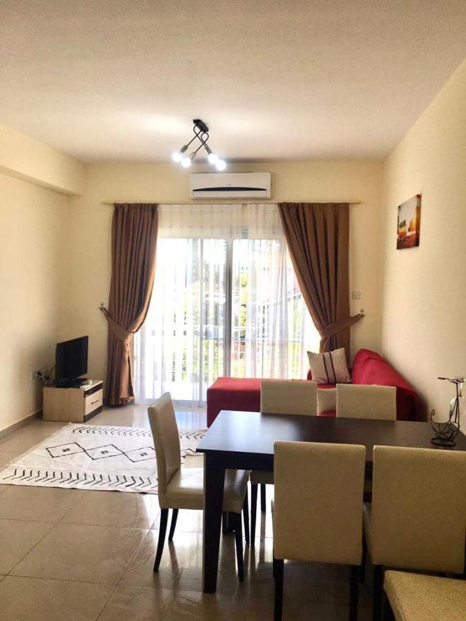 Luxury Two-Bedroom Apartment In Amazing Place Lukomorye C4 Karavas  Exteriör bild
